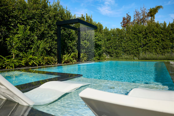Motorized Pergolas: When Technology Transforms Outdoor Living - pergolacave