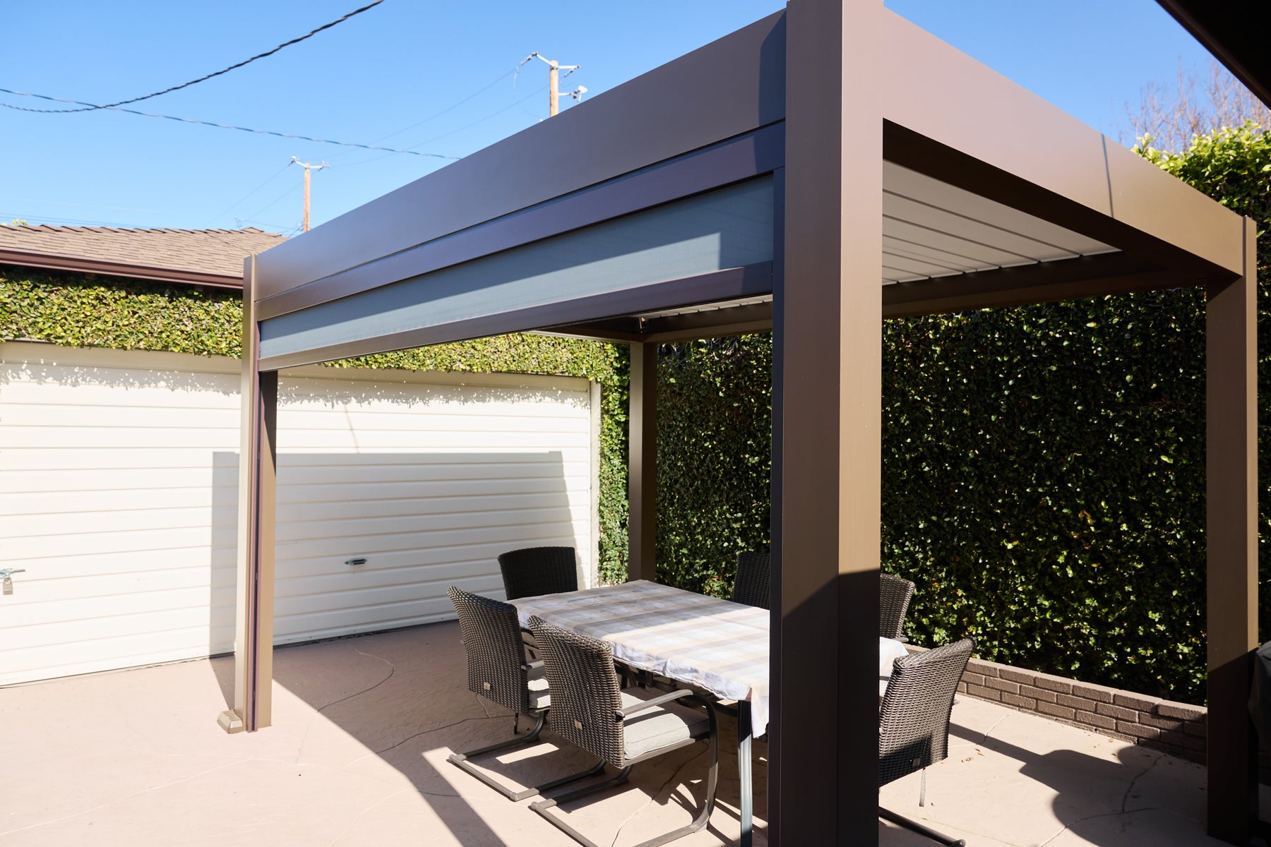 Pergola Beverly Hills: The Definitive Guide to Luxury Motorized Aluminum Systems in 90210 - pergolacave