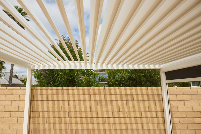 Pergola Contractor: Complete Hiring Guide - pergolacave