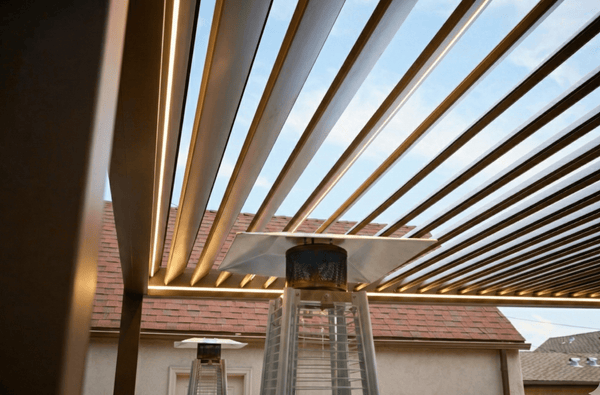 Rooftop Pergola: Elevated Outdoor Space Solutions for Los Angeles - pergolacave